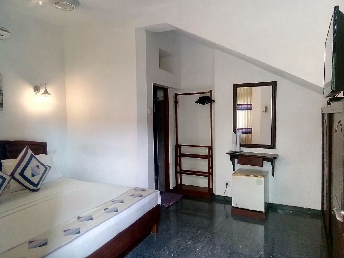 Bed and Breakfast Suriya Arana à Negombo 2*,